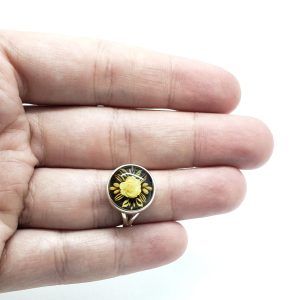 Alternative view of Amber Cameo/Intaglio Rose Adjustable Rings