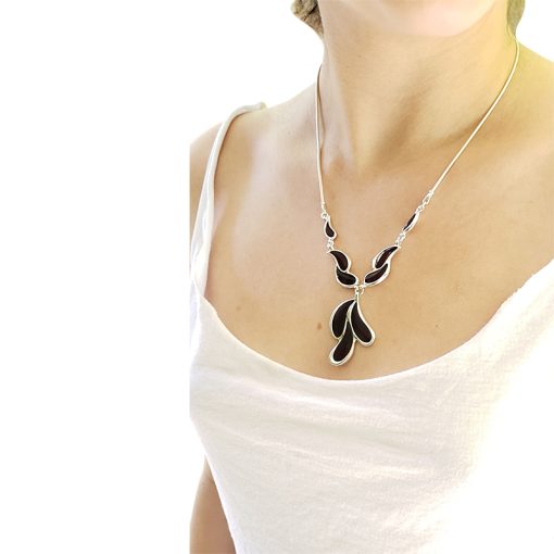 Cherry Curved Teardrop Amber Necklace - Image 3